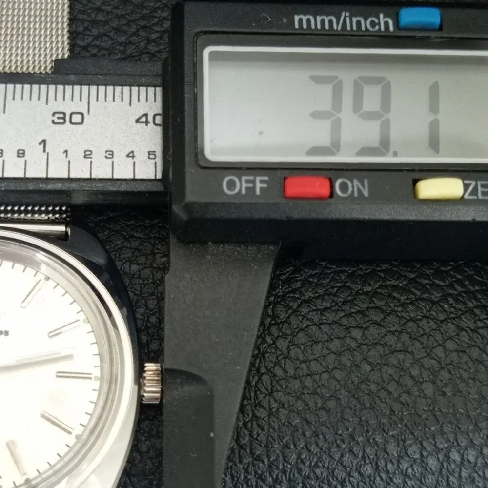 Vintage 1988 HMT Manual Wound Mens Silver Watch & Silver accents
